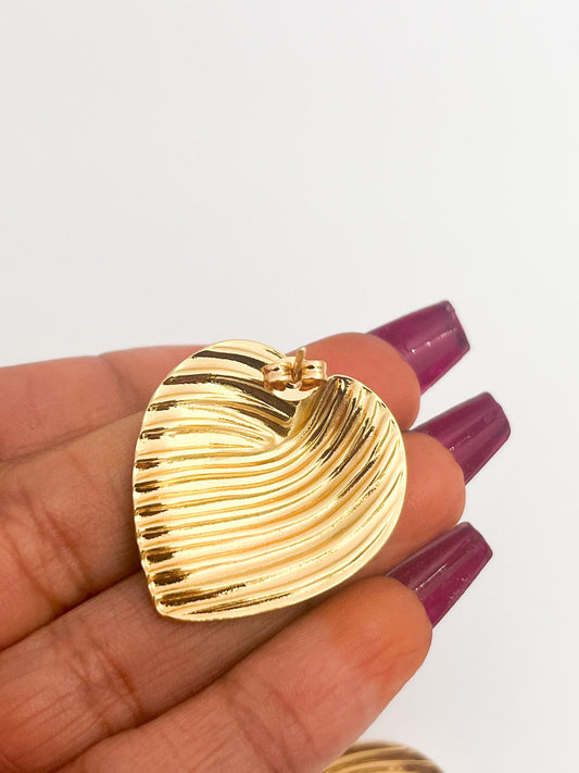 GOLD HEART EARRINGS