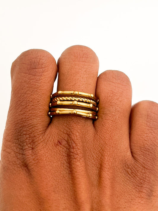 GOLD CHUNKY BAND RING - MoreExtra