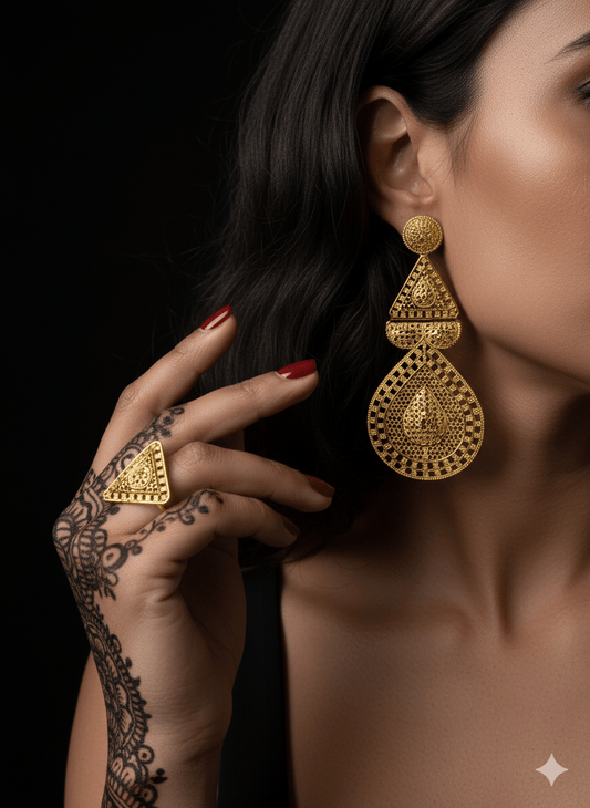 THE MAYA SET