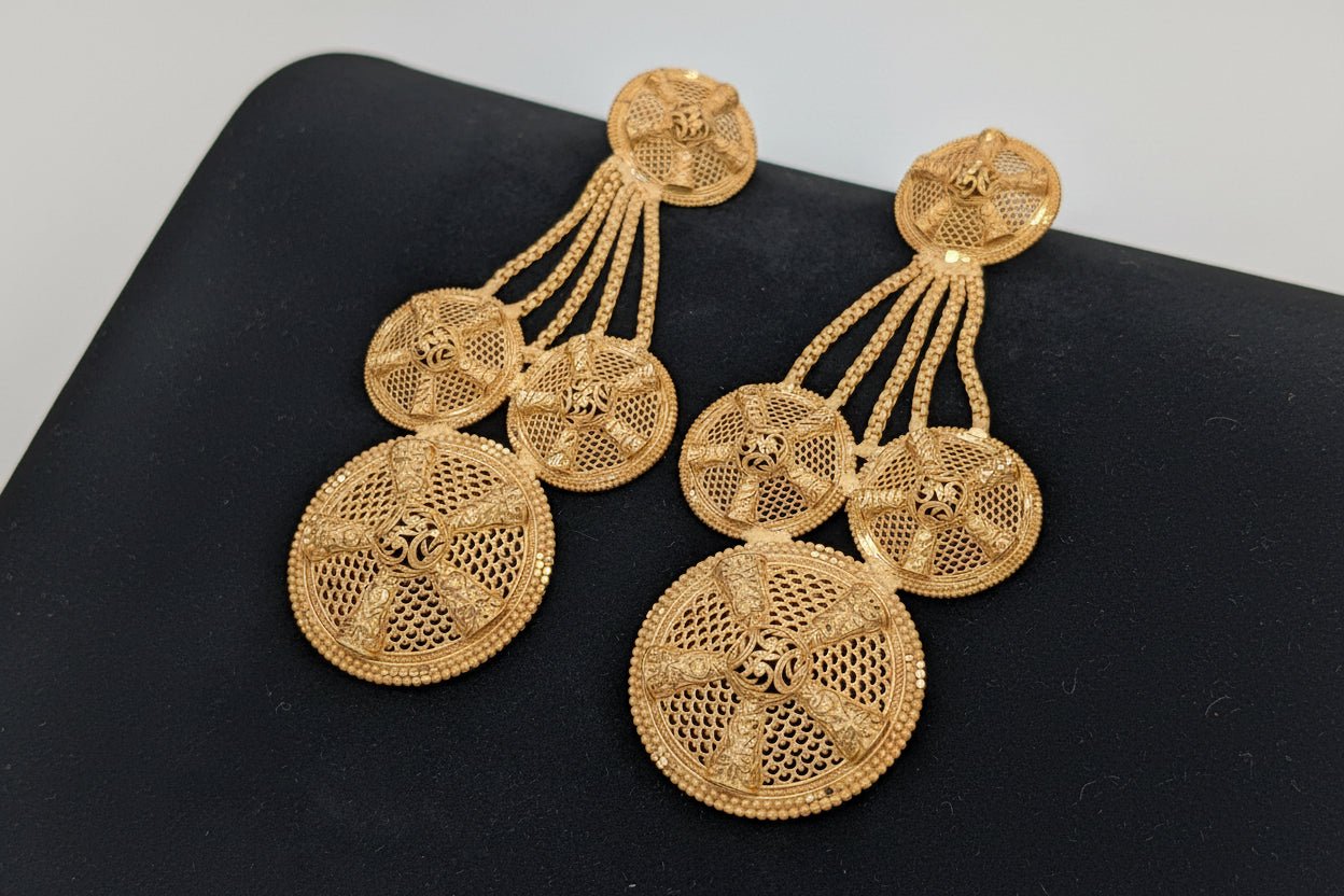 THE ALEXIS SET