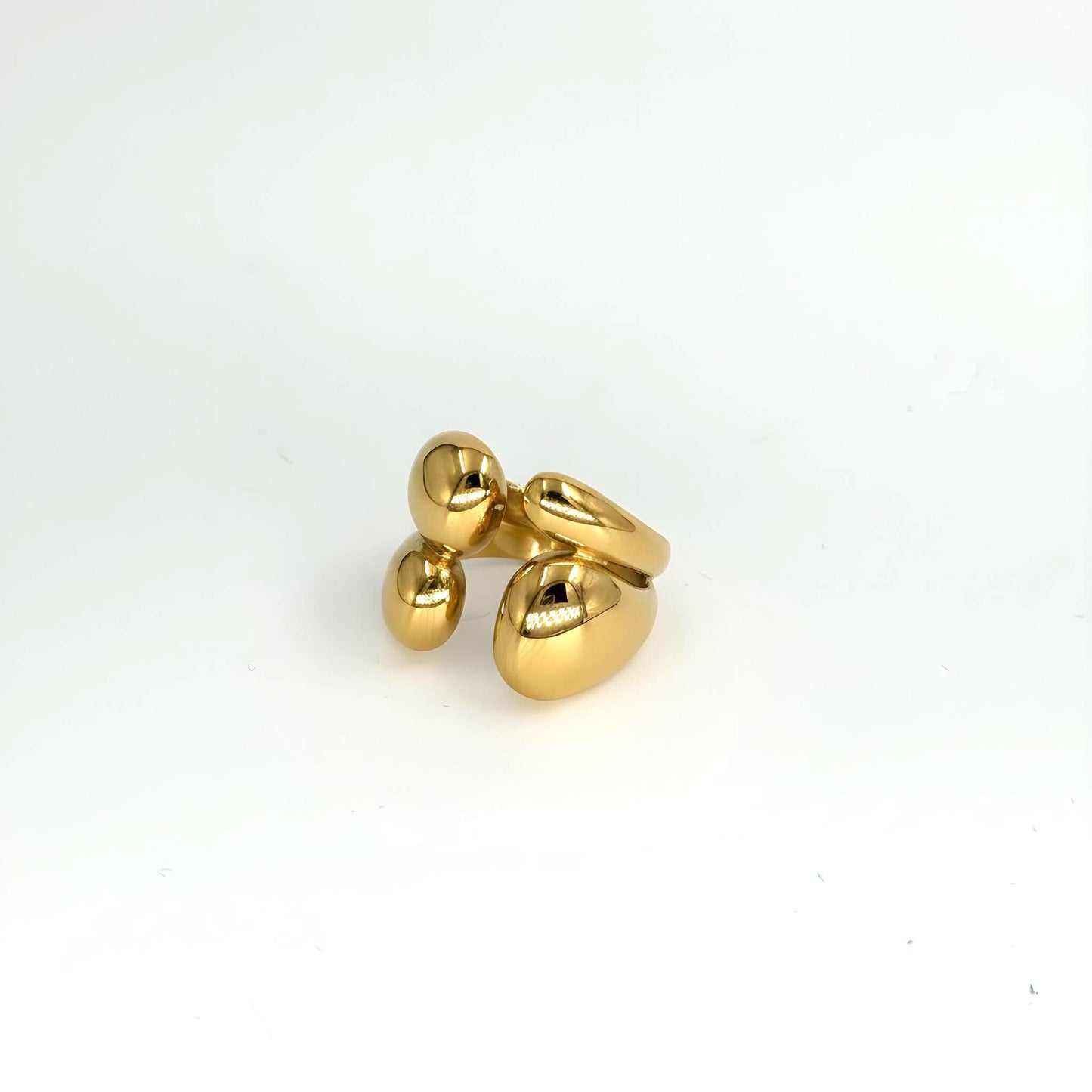 THE MAIN CHARACTER SCULPTURAL RING